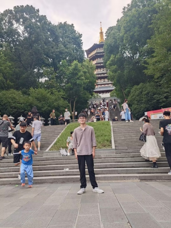 阳光男孩的第五张照片--温州相亲服务中心