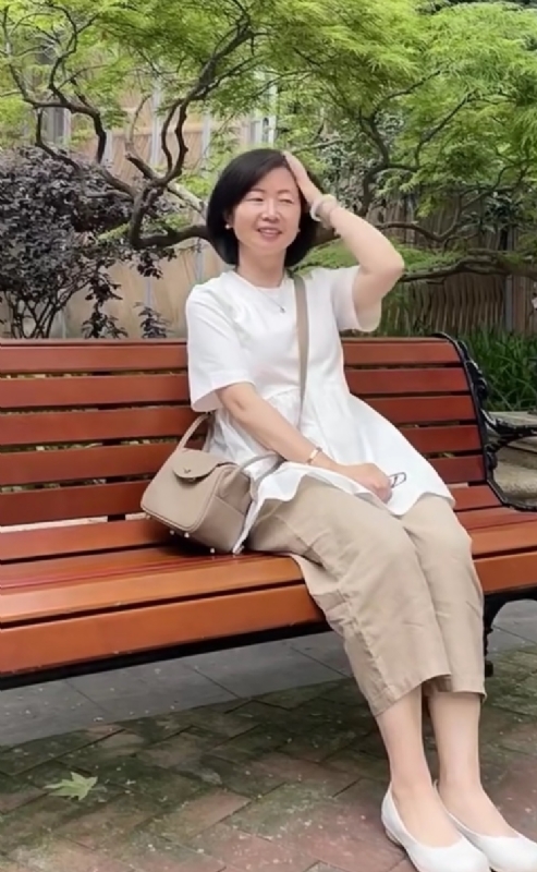 千年老母猪的第五张照片--温州相亲服务中心