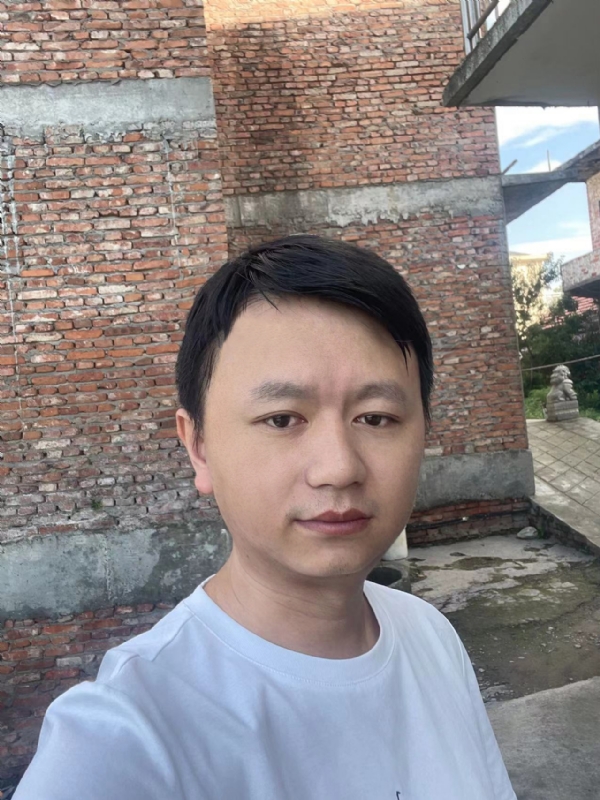 行人的第一张照片--温州相亲服务中心