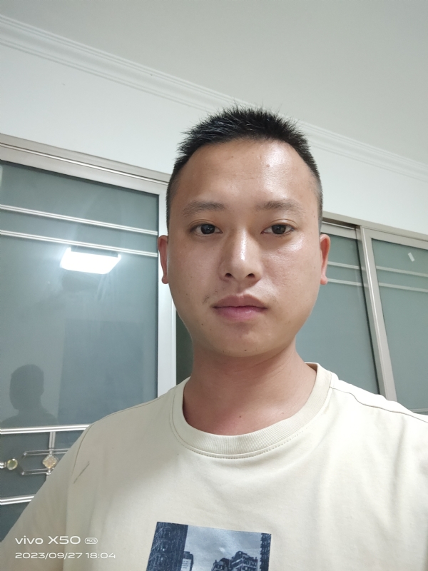 小yan同学的第一张照片--温州相亲服务中心