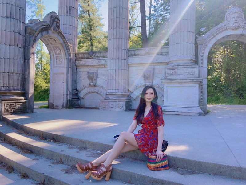 瑜瑜的第一张照片--温州相亲服务中心