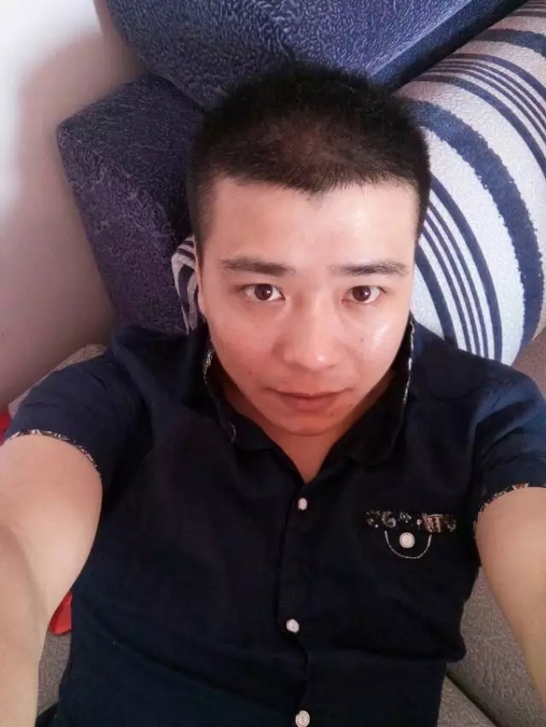 漫步的面包的第一张照片--温州相亲服务中心