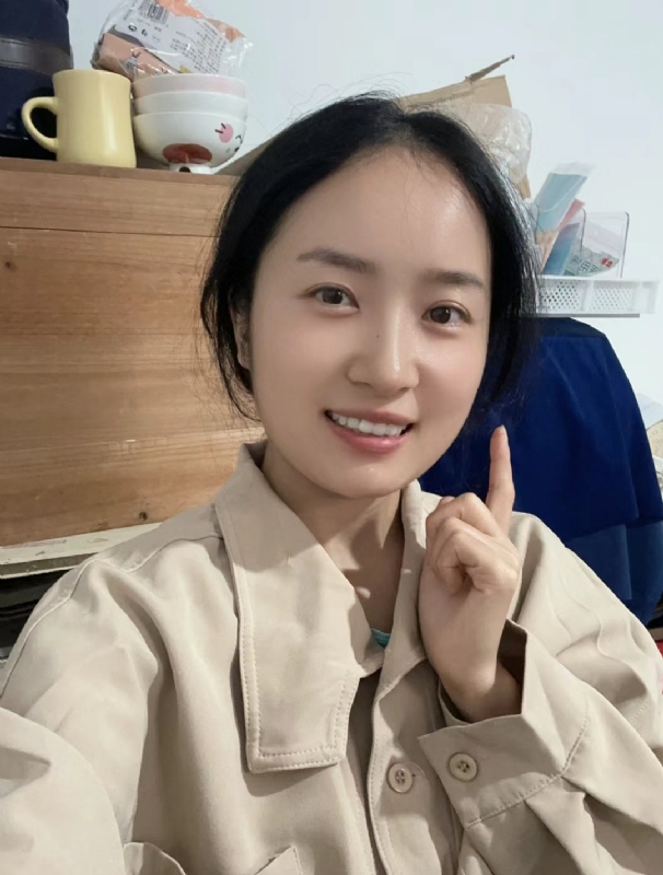 多喝热水的第一张照片--温州相亲服务中心