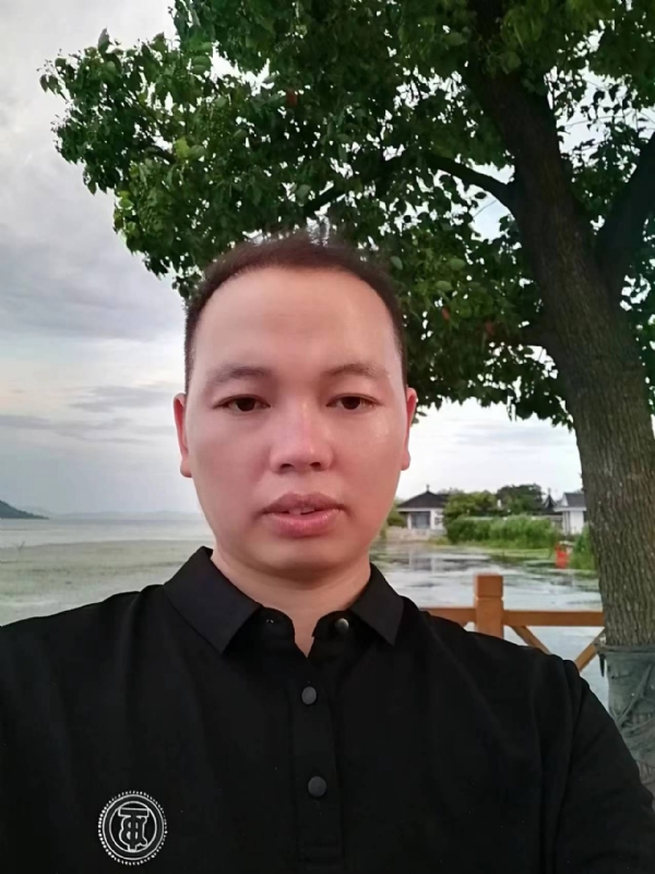 一起说晚安的第一张照片--温州相亲服务中心