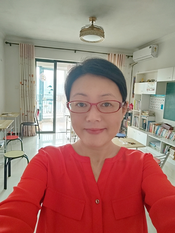 丽华的第二张照片--温州相亲服务中心