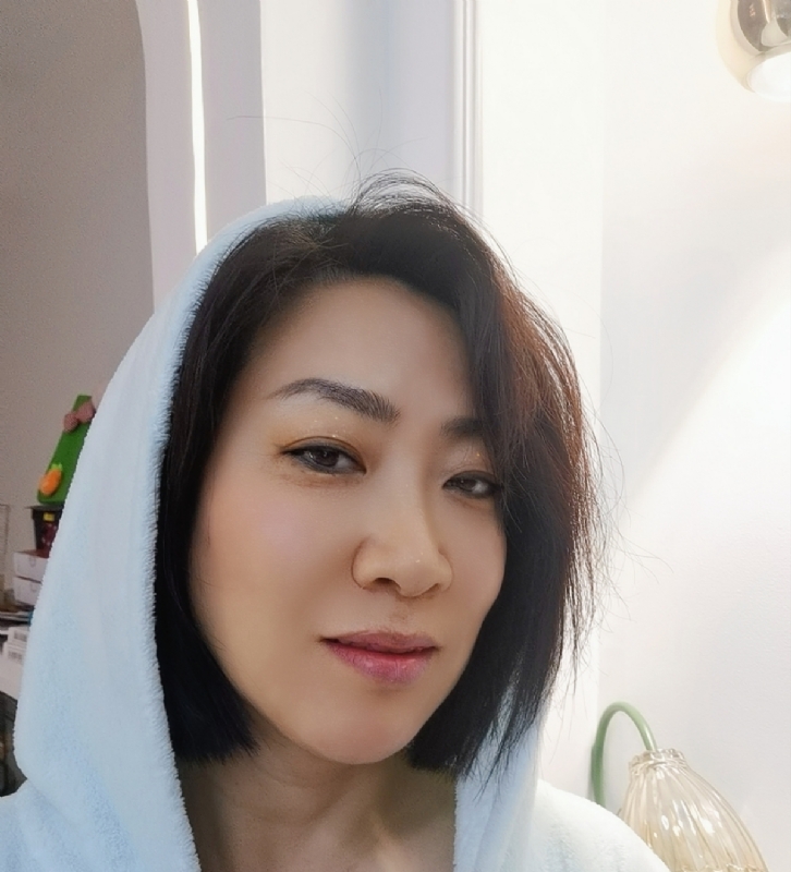 火玫瑰的第一张照片--温州相亲服务中心