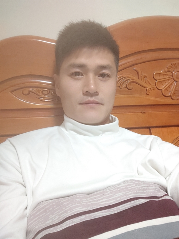 网球罗的第四张照片--温州相亲服务中心