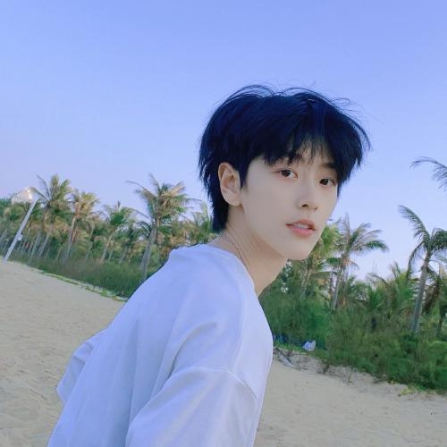 允执其中2024的第一张照片--温州相亲服务中心