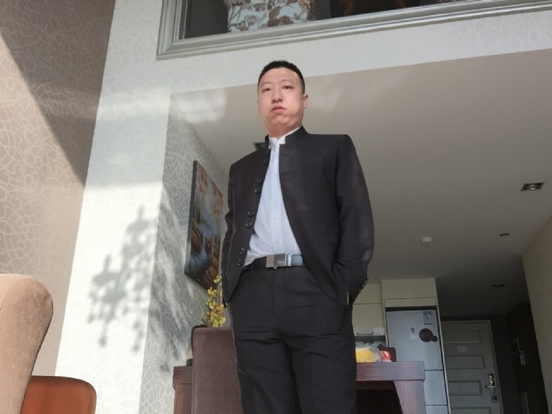 雅小炁的第一张照片--温州相亲服务中心