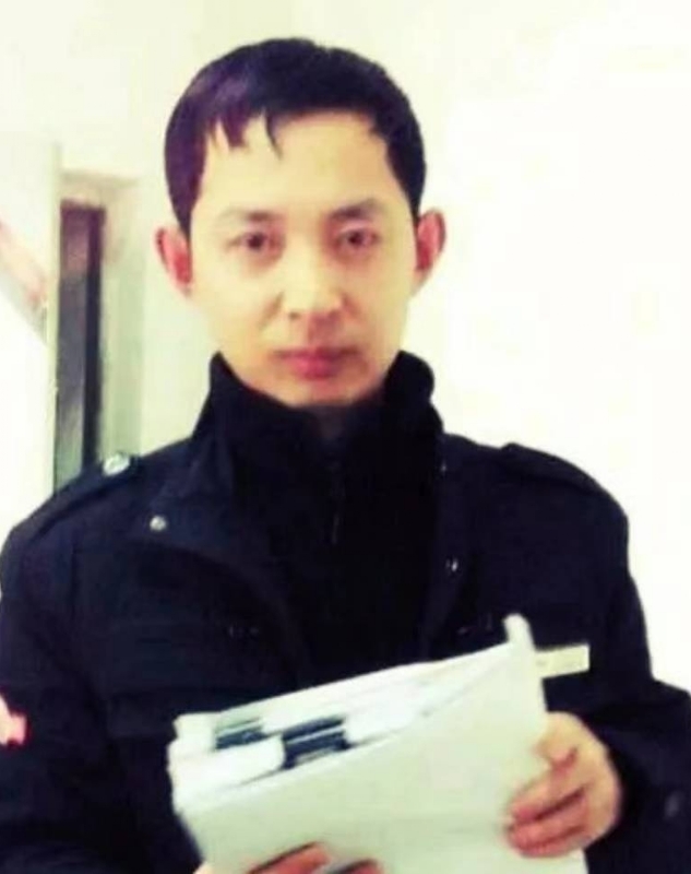 风雨中有你的第一张照片--温州相亲服务中心