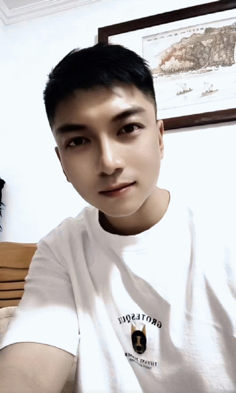 正直的火焰的第一张照片--温州相亲服务中心