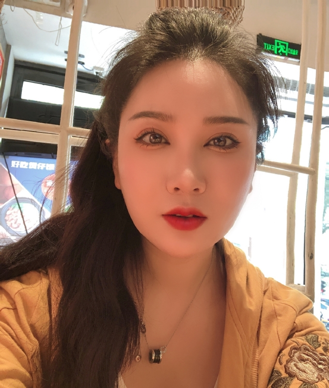 琳达的第二张照片--温州相亲服务中心