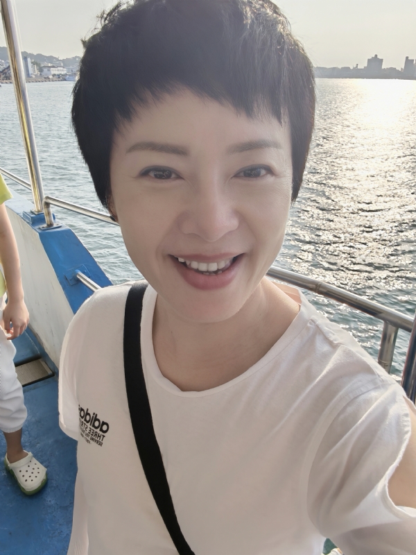 Tina的第一张照片--温州相亲服务中心