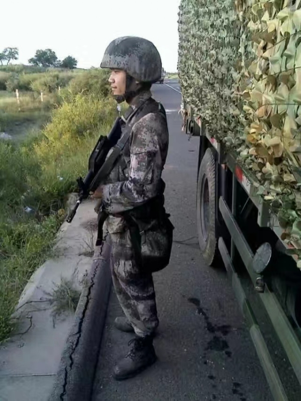 搬砖中的第一张照片--温州相亲服务中心