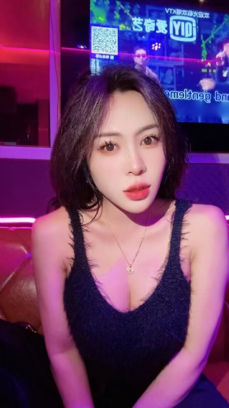 素素可月的第二张照片--温州相亲服务中心