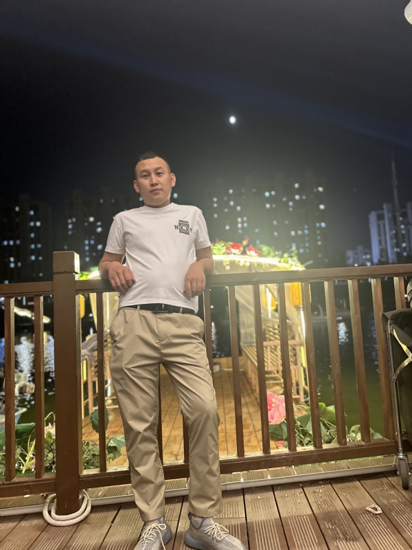 大超的第一张照片--温州相亲服务中心