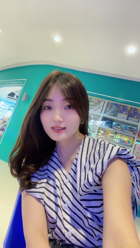 可儿的第二张照片--温州相亲服务中心