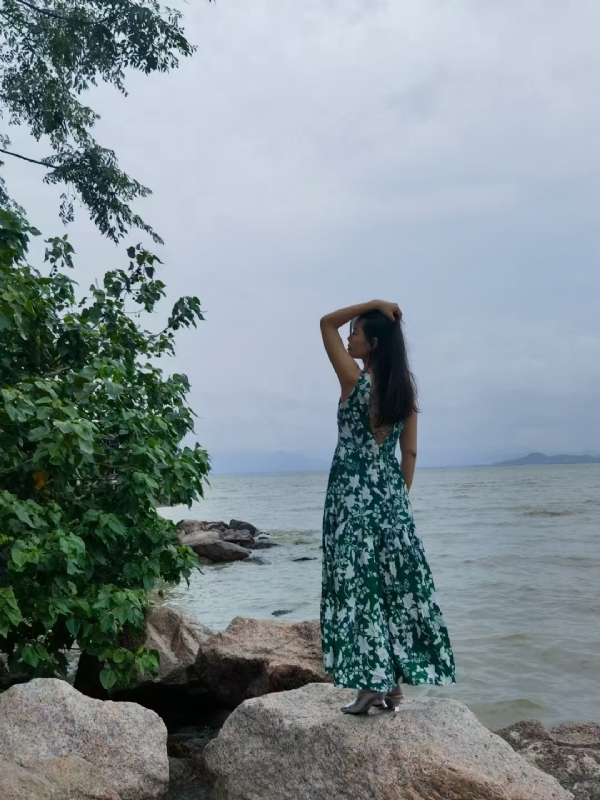 甜以待人的第四张照片--温州相亲服务中心