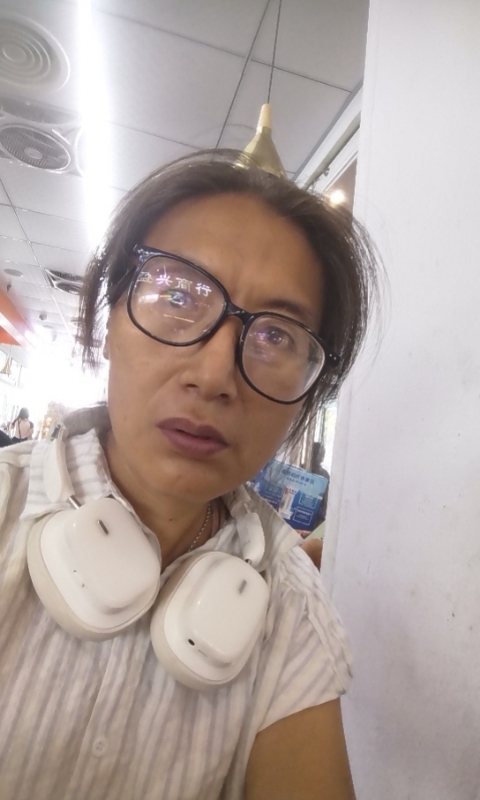 冬天的蔷薇的第三张照片--温州相亲服务中心