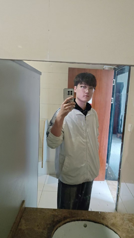 高大毛的第一张照片--温州相亲服务中心