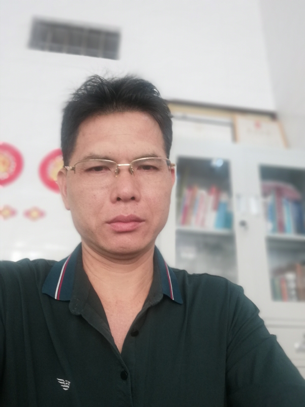 后视镜的第一张照片--温州相亲服务中心