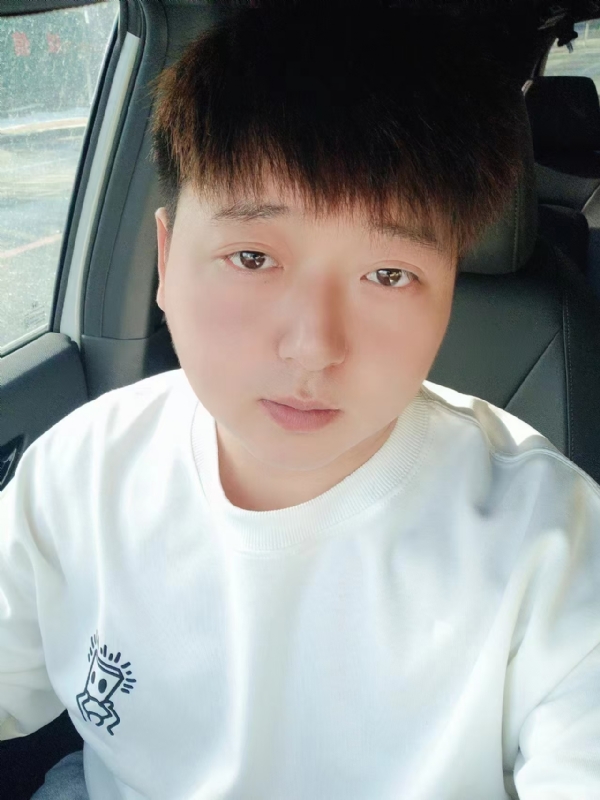 可乐加冰的第一张照片--温州相亲服务中心