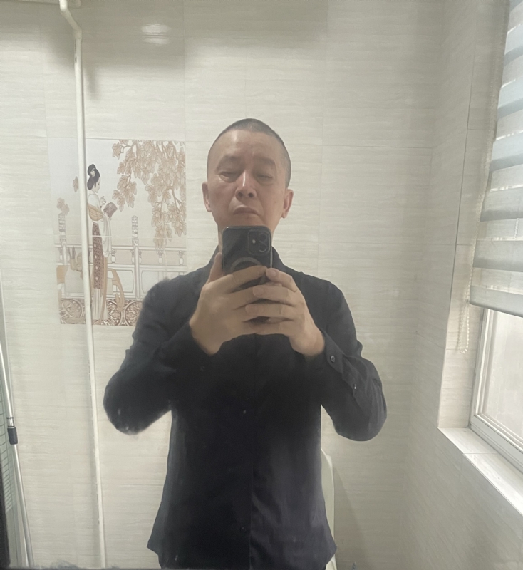 荣哥的第一张照片--温州相亲服务中心