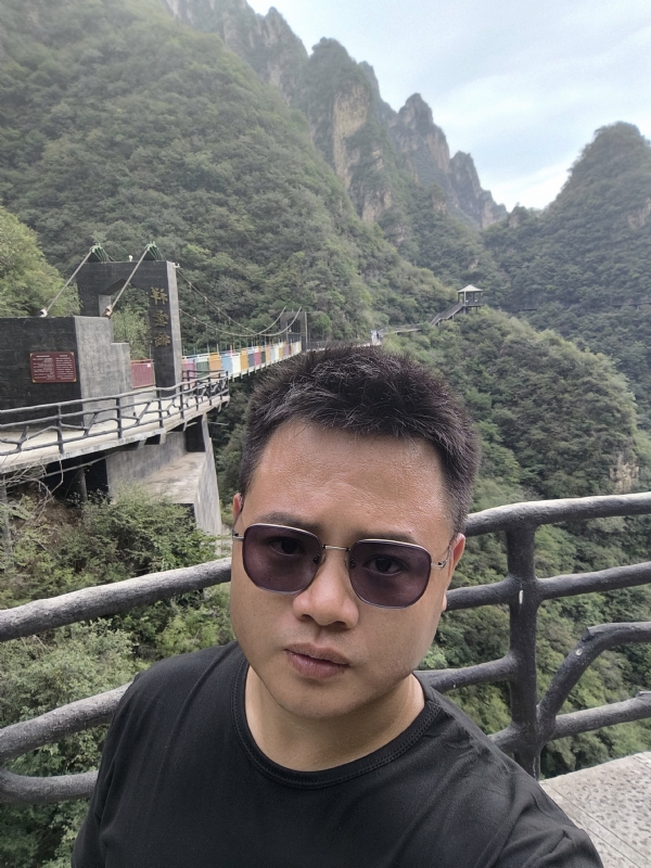 大海的第一张照片--温州相亲服务中心