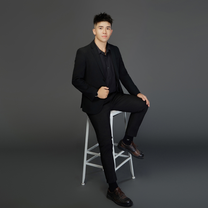 阿龙设计师的第五张照片--温州相亲服务中心