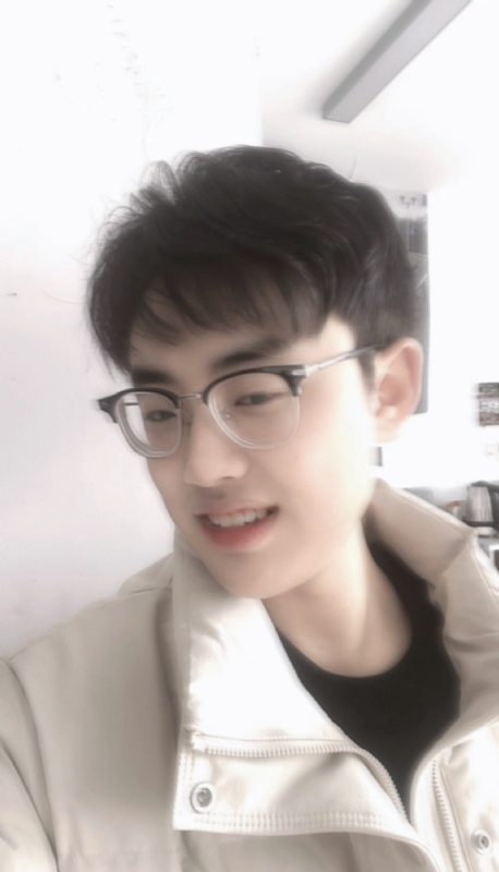 梁21的第一张照片--温州相亲服务中心