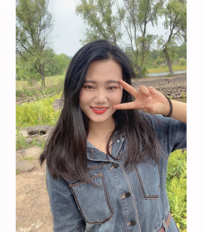 月亮的第一张照片--温州相亲服务中心