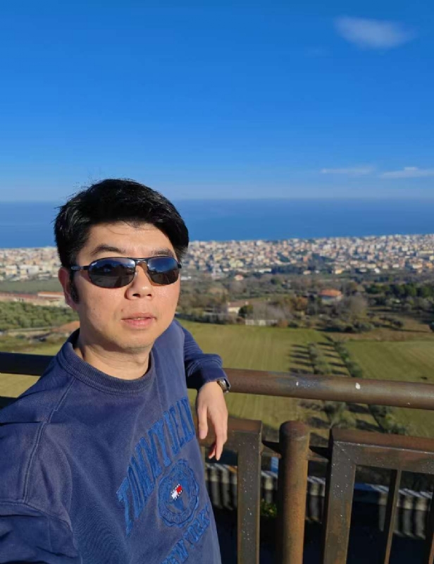 平心静气的第一张照片--温州相亲服务中心