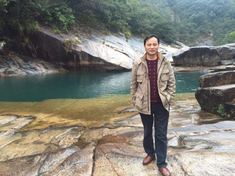 龙行天下的第一张照片--温州相亲服务中心