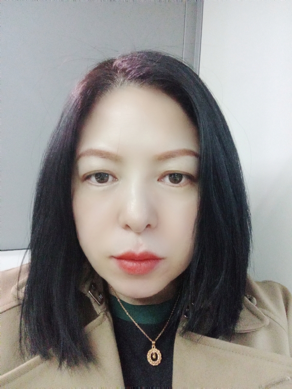 尘颜的第一张照片--温州相亲服务中心