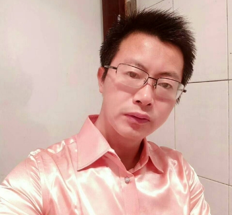 亮亮的第一张照片--温州相亲服务中心