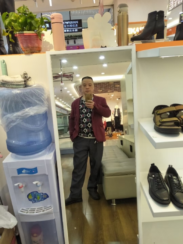 真诚征婚的第四张照片--温州相亲服务中心