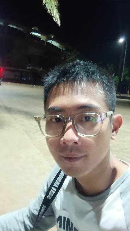 龙龙的第二张照片--温州相亲服务中心