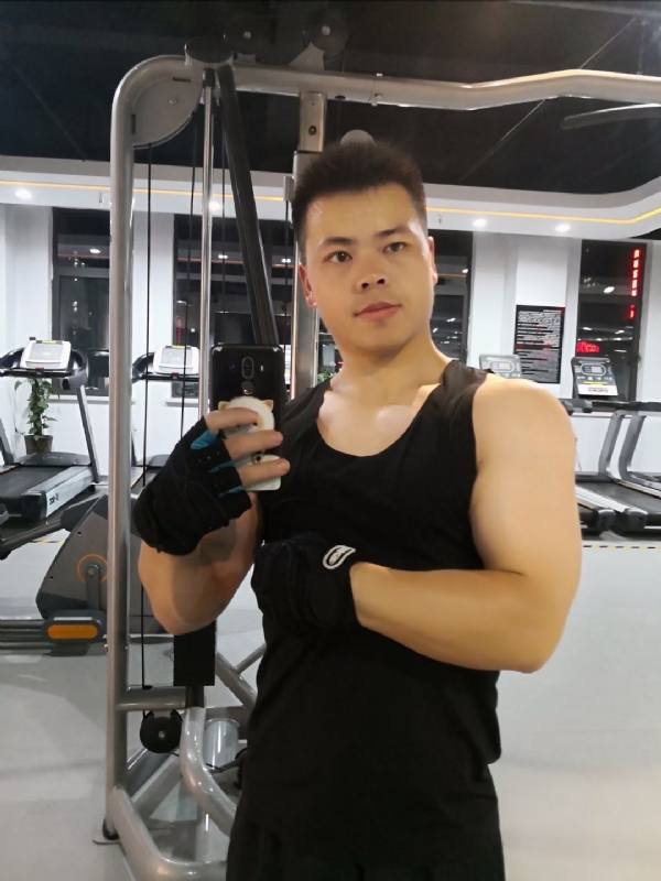 范迪塞尔的第二张照片--温州相亲服务中心