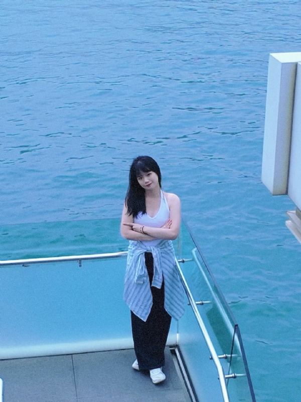 猫姐的第一张照片--温州相亲服务中心