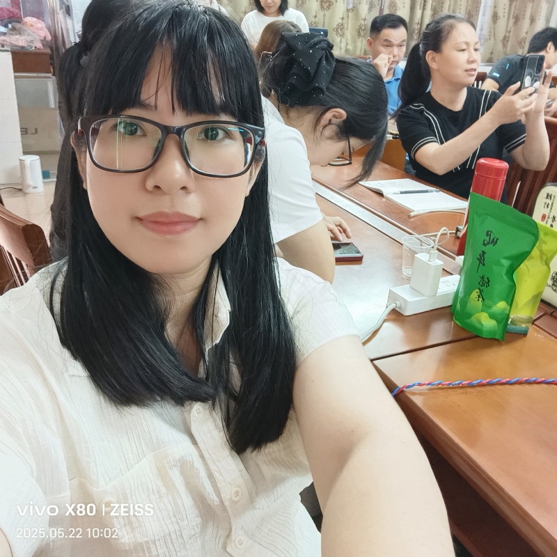 雯城慧敏的第一张照片--温州相亲服务中心