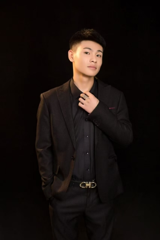 刘小船的第一张照片--温州相亲服务中心