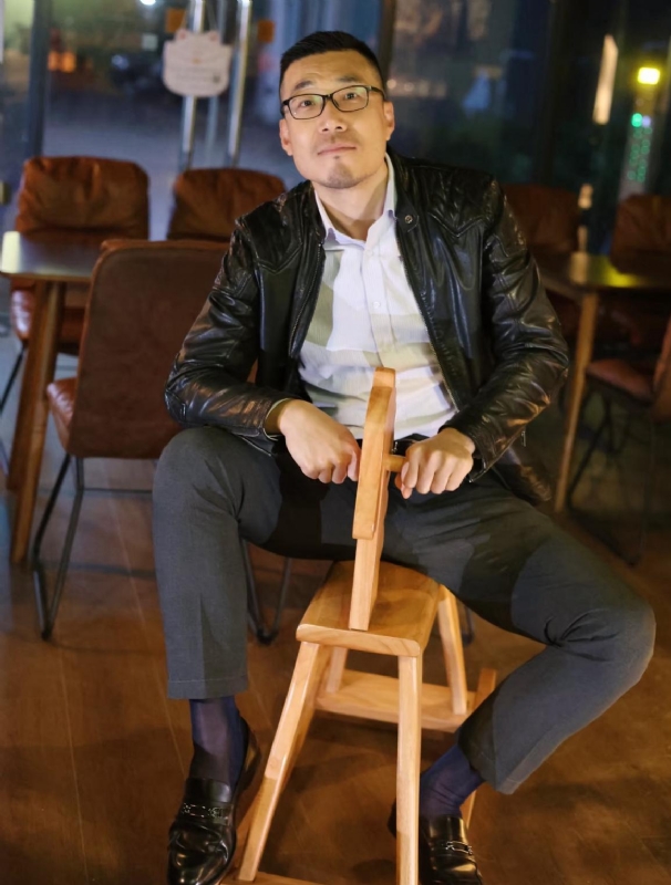 Lee的第一张照片--温州相亲服务中心