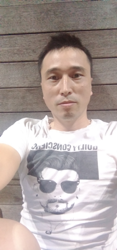 笑看一切的第一张照片--温州相亲服务中心