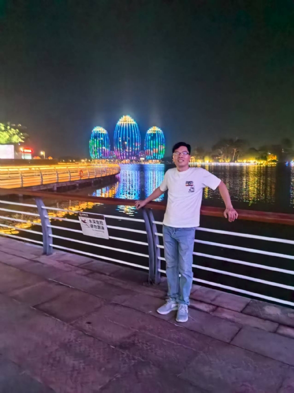 千年老妖的第一张照片--温州相亲服务中心