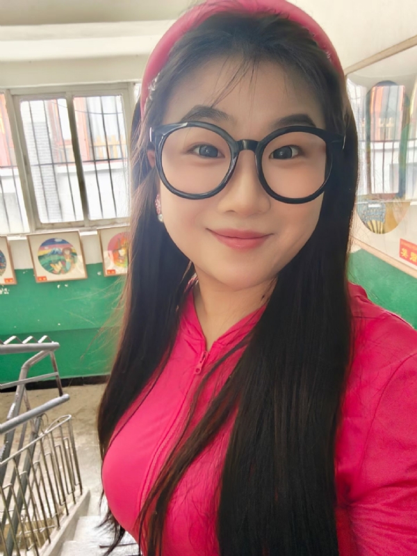 颂宜的第一张照片--温州相亲服务中心