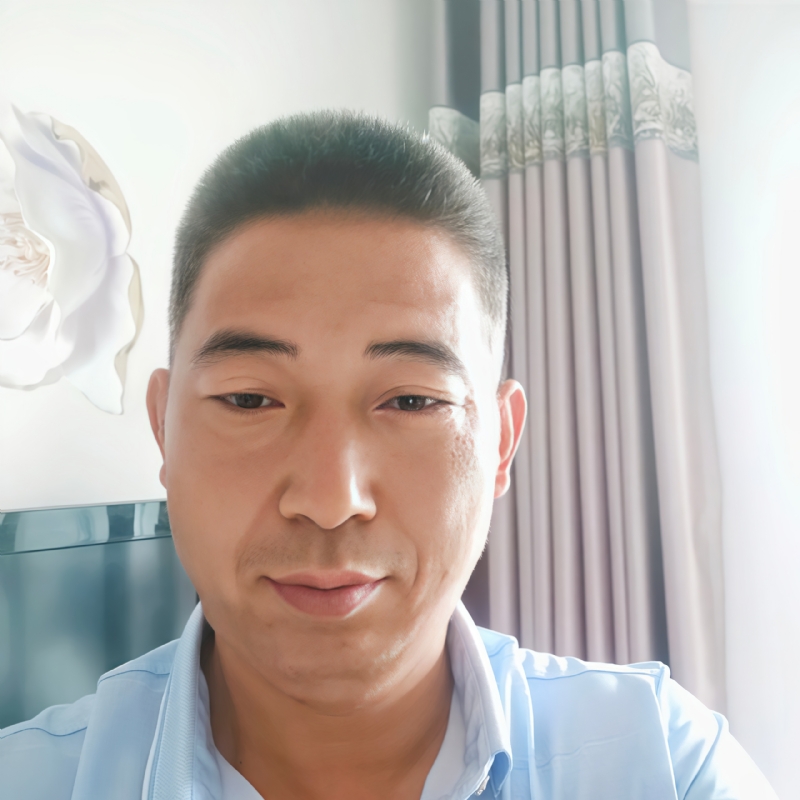 雨中漫步的第一张照片--温州相亲服务中心