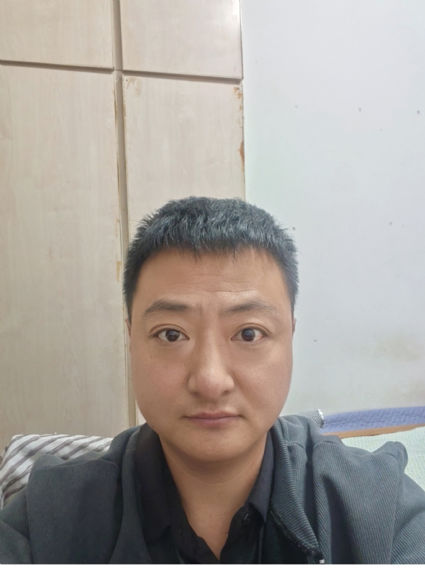 追爱大叔的第一张照片--温州相亲服务中心