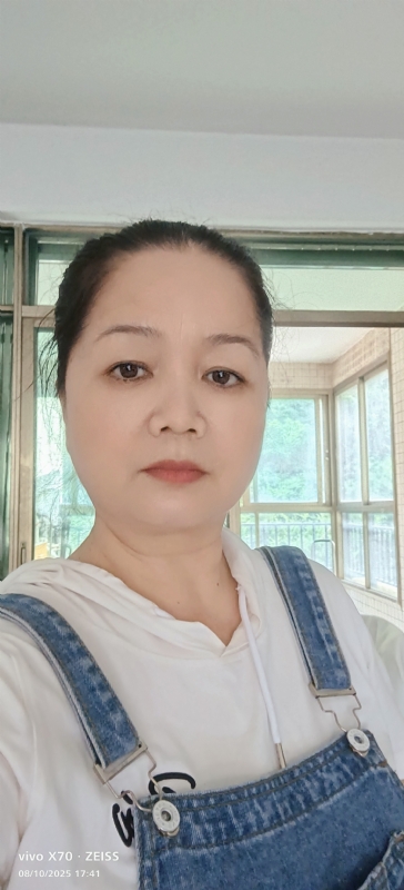 小巧玲珑的第一张照片--温州相亲服务中心