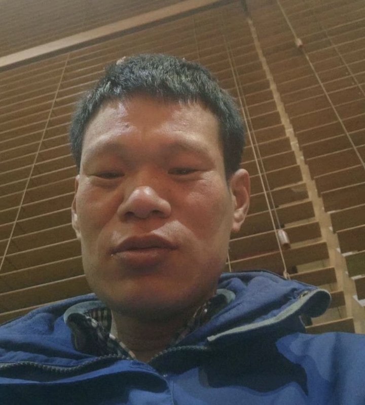 爱你在心口难开的第一张照片--温州相亲服务中心