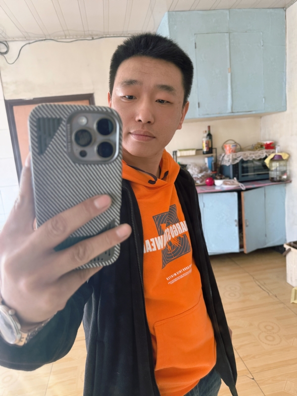 烟花易笑的第五张照片--温州相亲服务中心